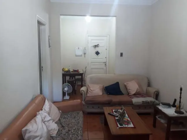 Apartamento à venda no Estácio com 2 quartos em frente ao me