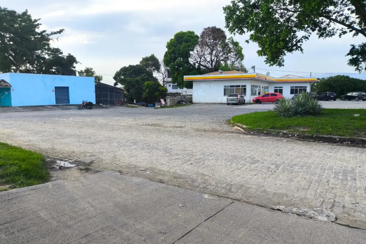 Casa 4 quartos à venda Itaboraí com 460m²