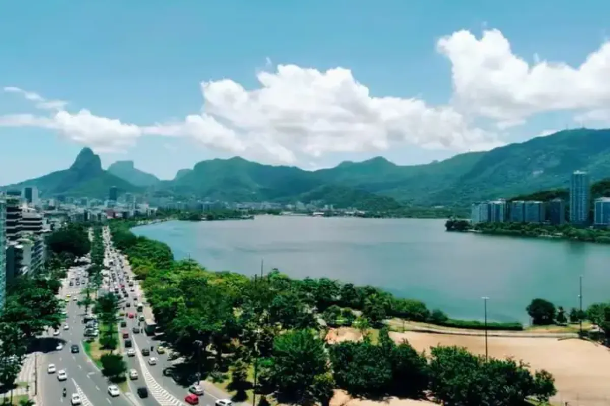 Apartamento luxo à venda na Lagoa com vista incrível